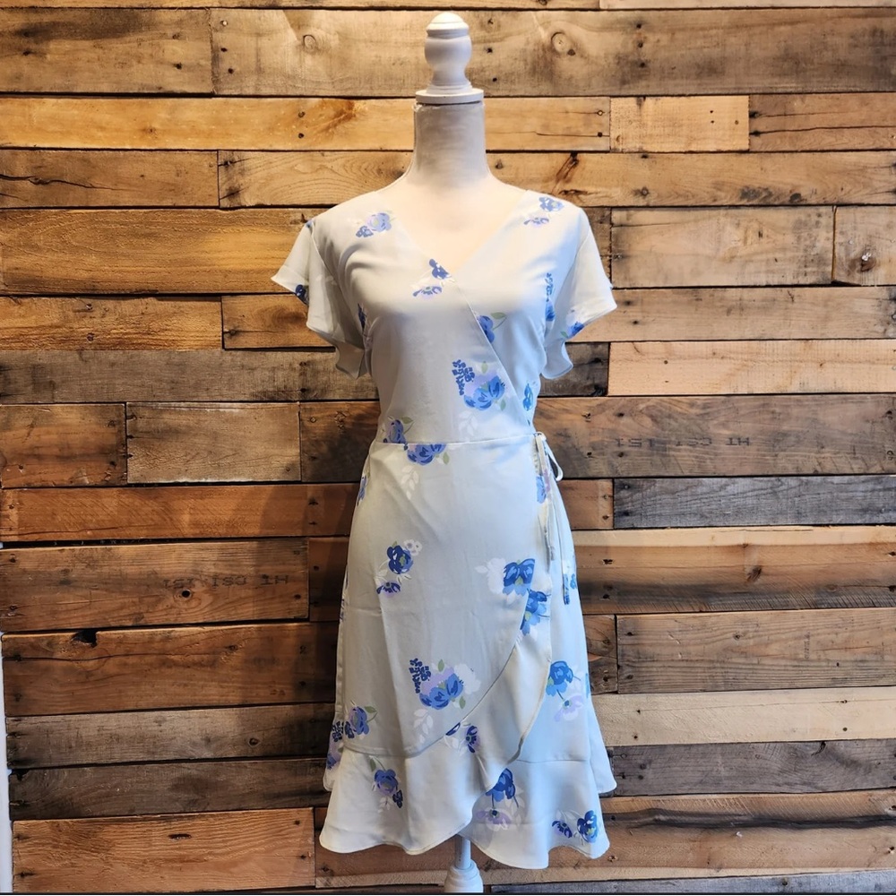 LOFT spring dress